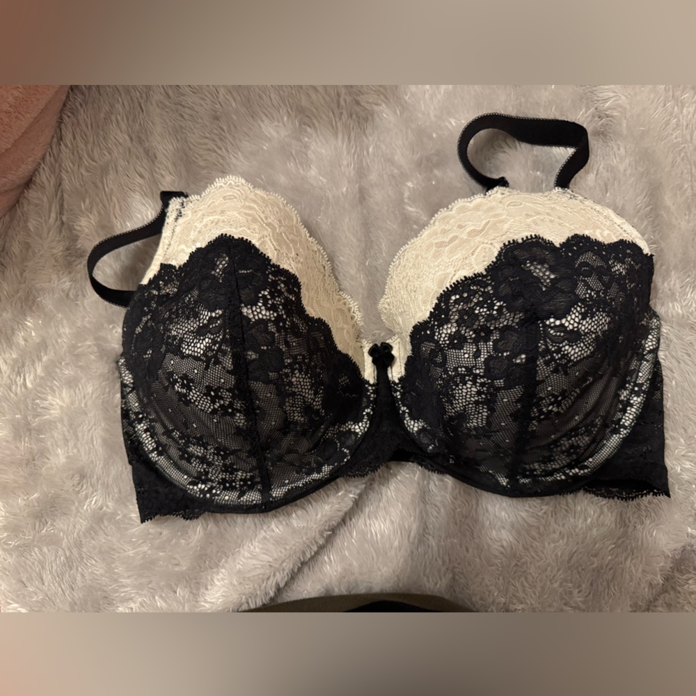 Victoria’s Secret bra.